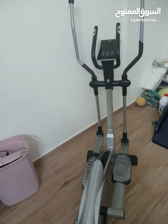 جهاز جري بحالة ممتازة