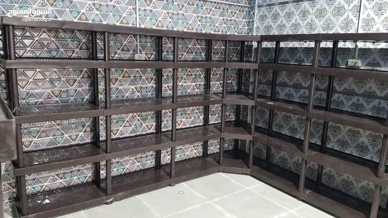 رفوف بلاستيكية والجودة حديدية تتحمل أوزان ثقيلة