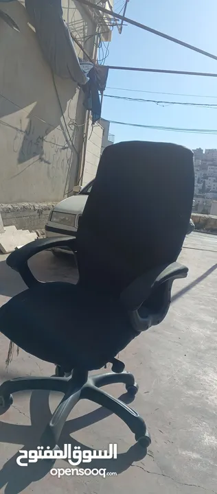 كرسي مكتبي كبير مريح