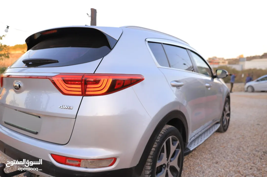 كيا سبورتج جتي لاين 2016فلل اضافات مع فتحة سقف بنوراما للبيع بسعر حررررق كاش نخب و ماتور 2000ديزل