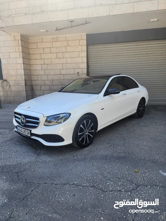 Mercedes E300 plug in hybrid 2020 ترخيص