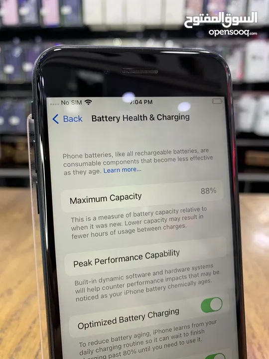 iPhone Se 2 (128) GB ايفون اس اي مستعمل بحالة ممتازة مش مفتوح او مصلح نهائياً بطارية اصلية 88٪؜