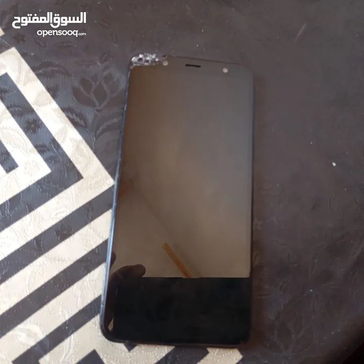 هاتفين شغالين بشكل ممتاز للبيع بسعر 30