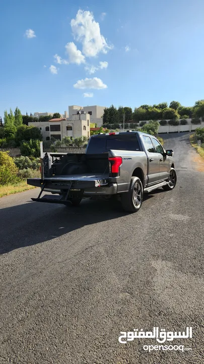 f150 lightning 2022 lariat fully loaded فحص كامل