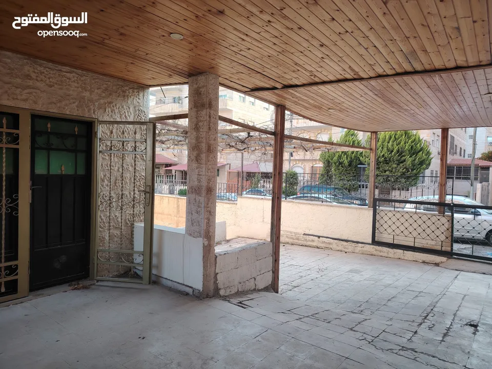 شقة ارضية للبيع طبربور