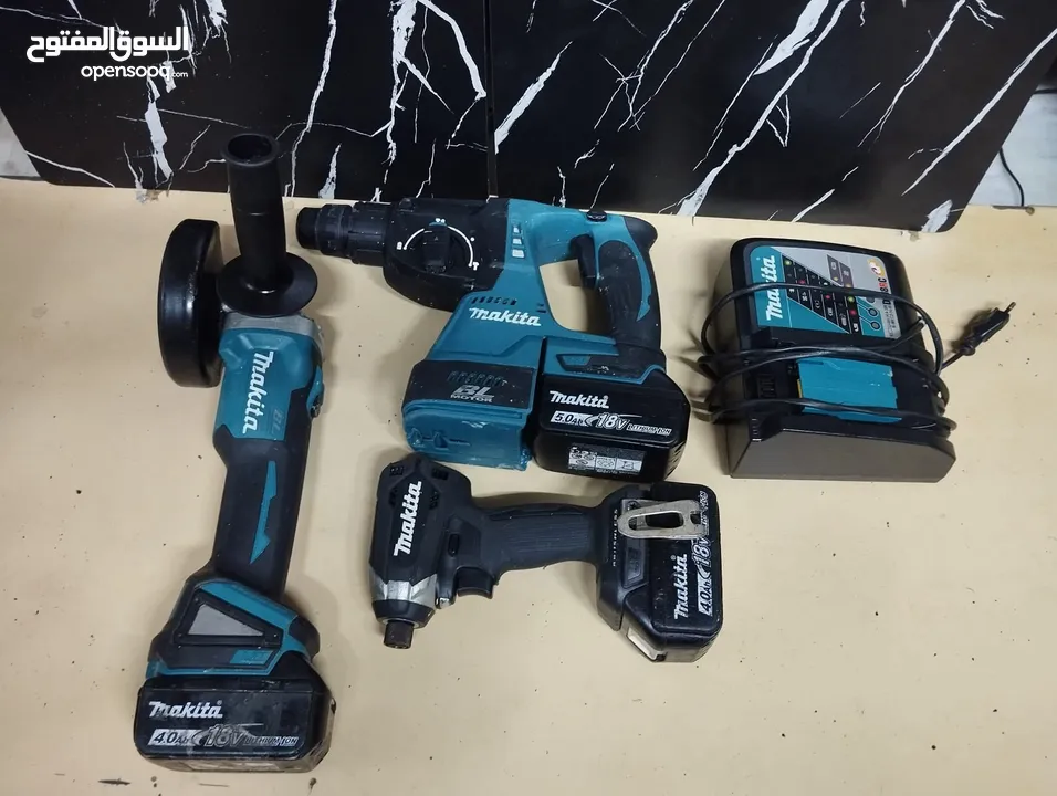 عدد مستعمله أصلي 100%مع ضمان ويوجد توصيل