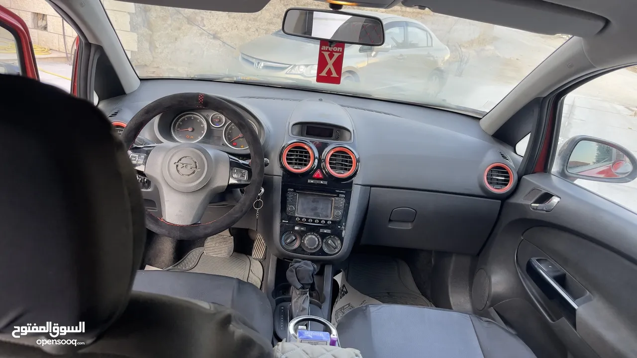 اوبل كورسا توماتيك