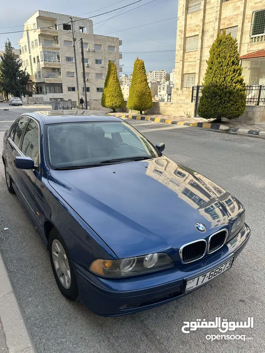 بي ام وارد الوكالة موديل 2003 520i
