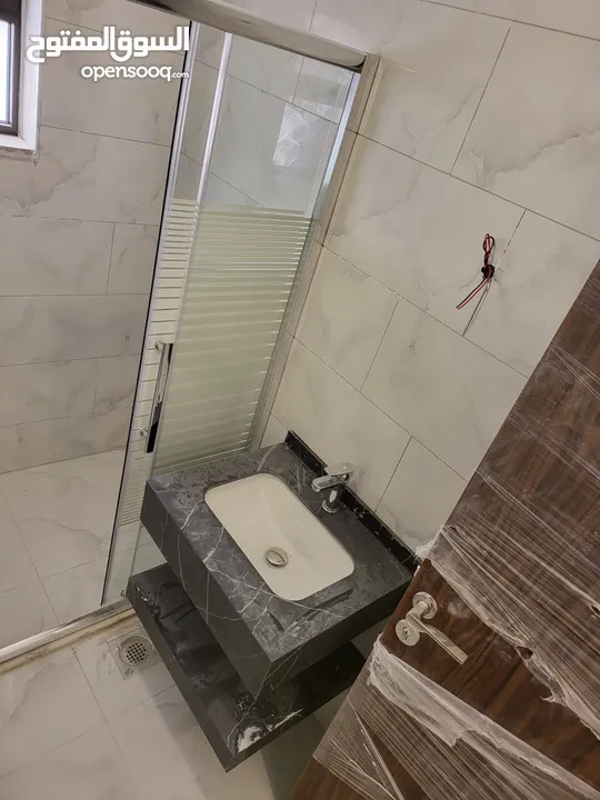 شقة سكنيه مميزه اطلاله رائعه