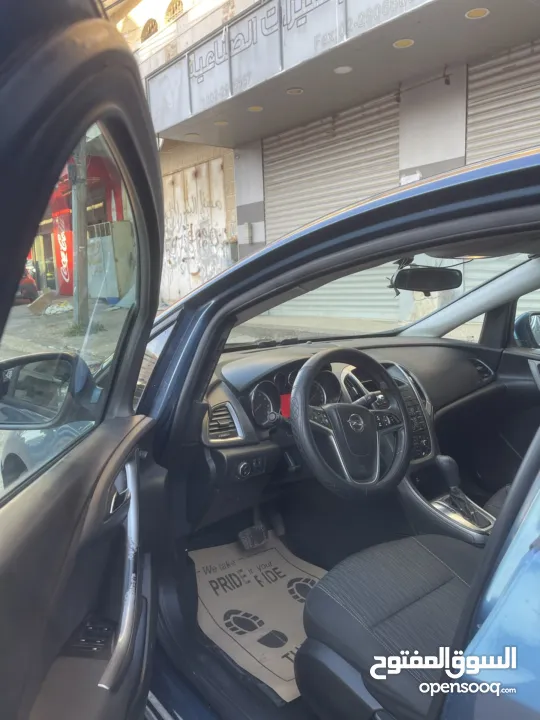 اوبل استرا 2013 للبيع