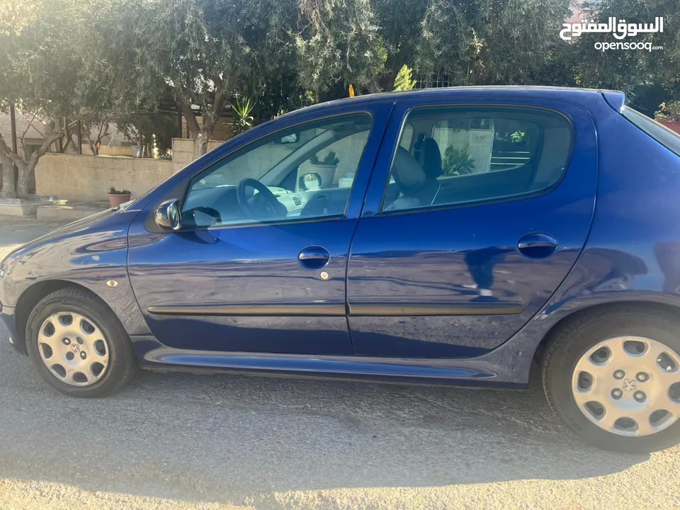بيجو 206 أتوماتيك للبيع