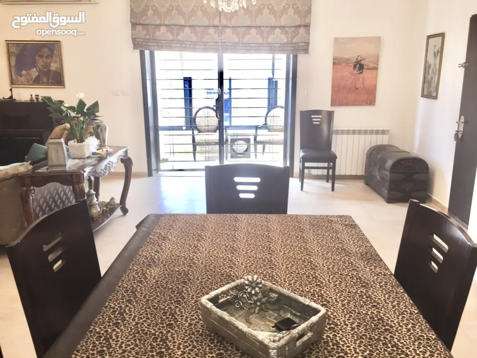 رووف 4 غرف نوم