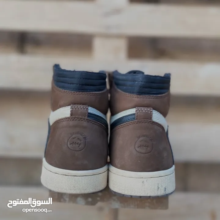 Travis Scott X Nike Air Jordan 1 OG Mocha