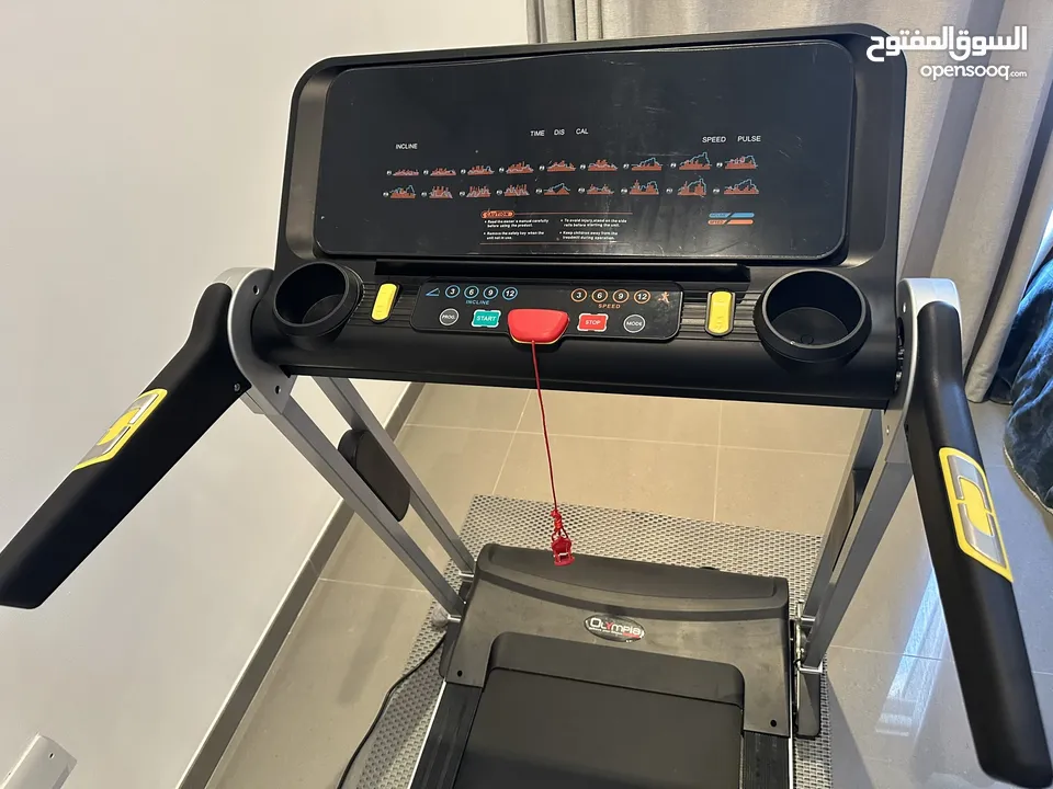 4 month old Treadmill for sale - no longer required.