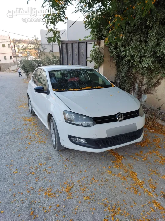 فولكسفاجن بولو 2014