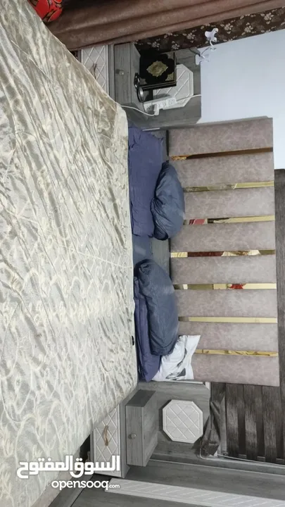 غرفة نوم لاتيه