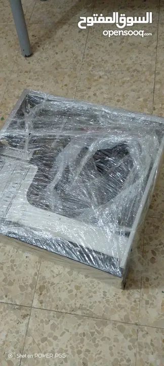 كمبيوتر فش في اي مشكلة بس بدو  وندوز