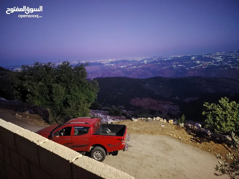 ارض للبيع 4300م على القوشان وعلى الواقع 12دونم متواجد بيت مساحة 380 متر طابقين +خزان يتسع50 متر