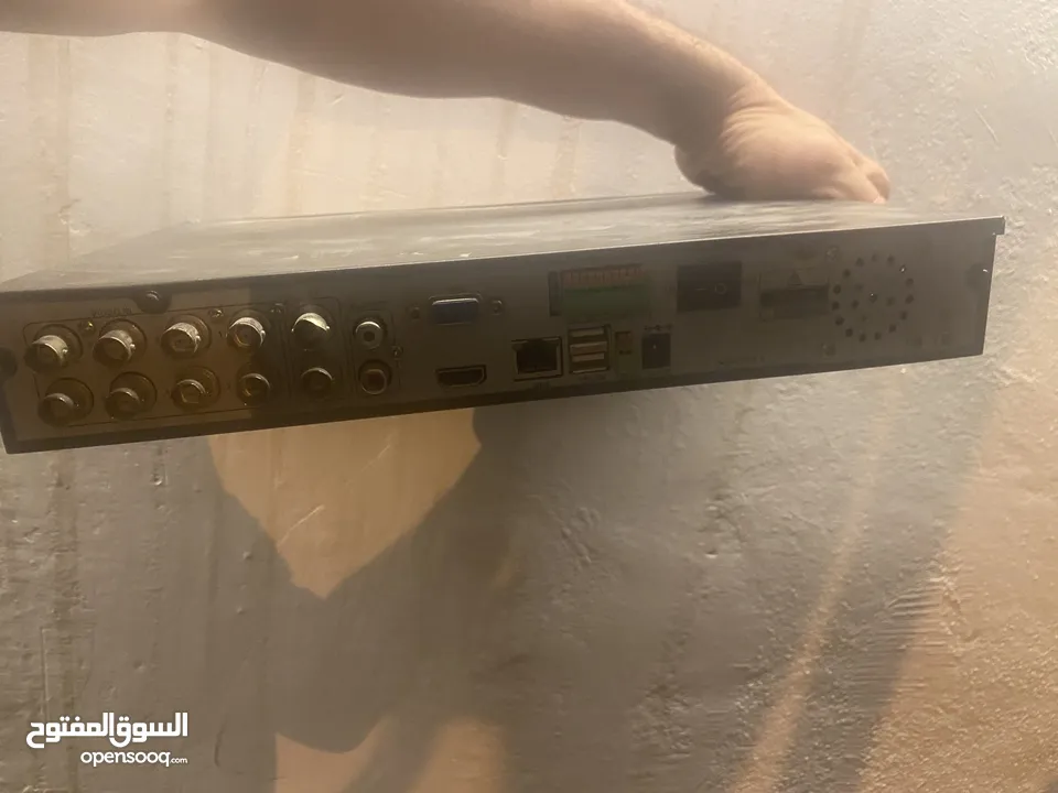 شغال للبدل على كميرات تصوير   9 مداخل Dvr