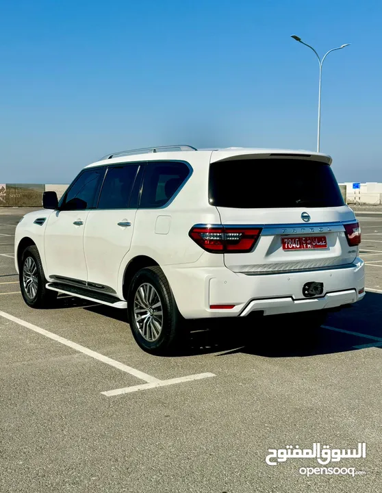 Suv pajero2020 nissan patrol 2021 tahoe 2024 Land Cruiser 2024 for rent