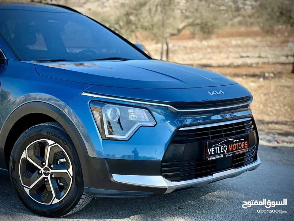 نيرو 2022.فل عدا فتحه .رام لله او الخليل. بنزين +كهربا. ماتور 1600.. 116 الف كاش