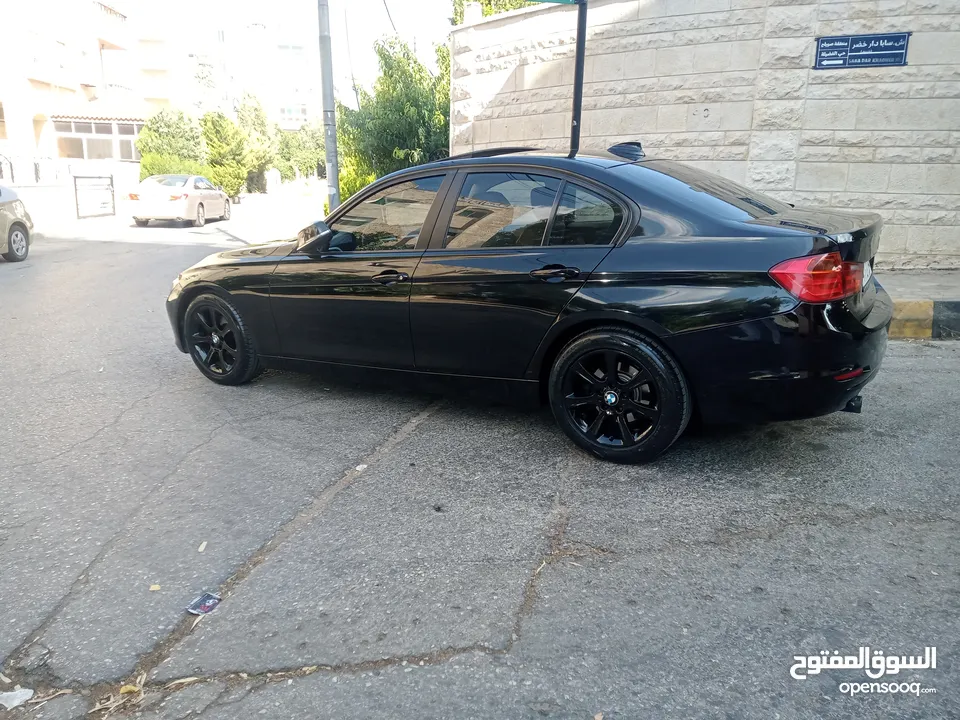 BMW f30 للبيع موديل 2012