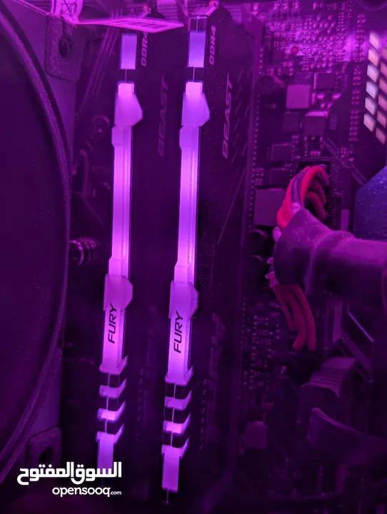 رامات 8 جيجا x2 يعني 16 جيجا ddr4 للبيع بسعر ممتاز 35 دينار