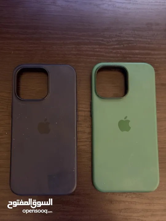 Iphone 13 pro 256GB battery health 80% مع7كفرات و سماعات سلك و الكرتون من دون شحن