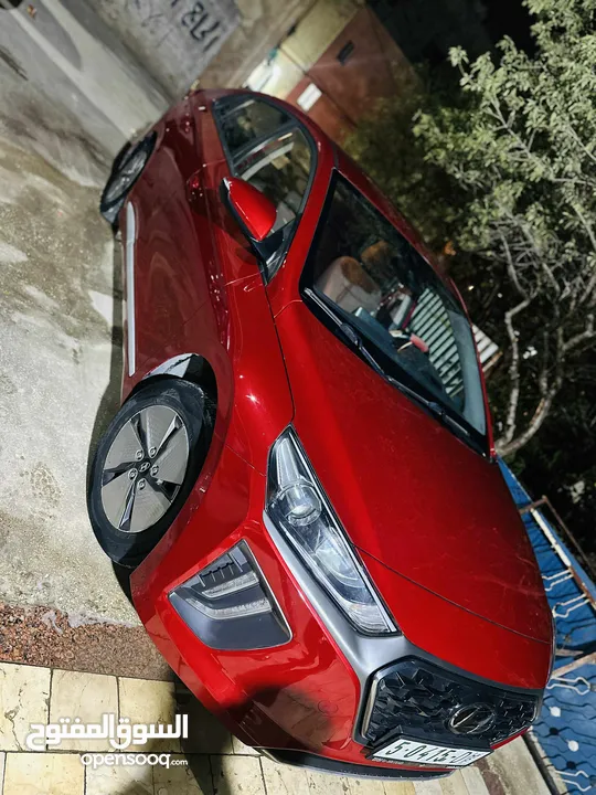 هيونداي ايونيك