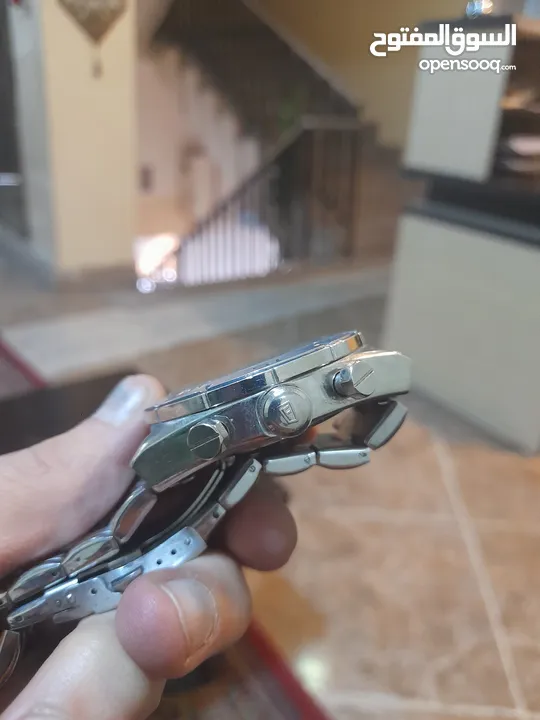 ساعه فيستينا مميزه اصليه صناعه اسبانيه للبيع بسعر مميز 45 دينار