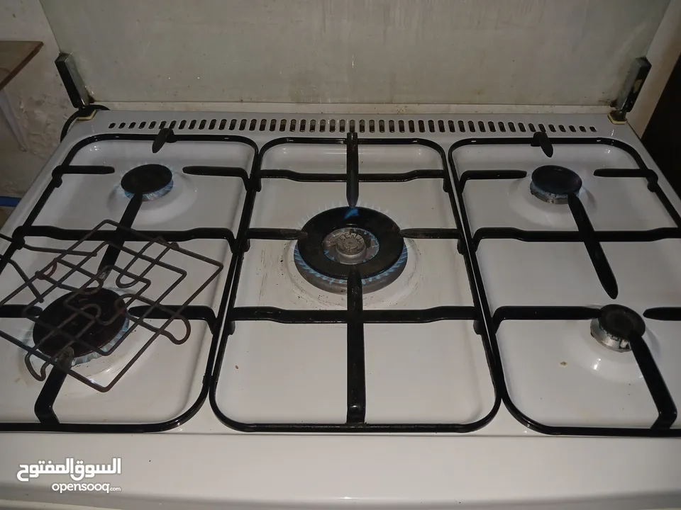 غاز مع فرن