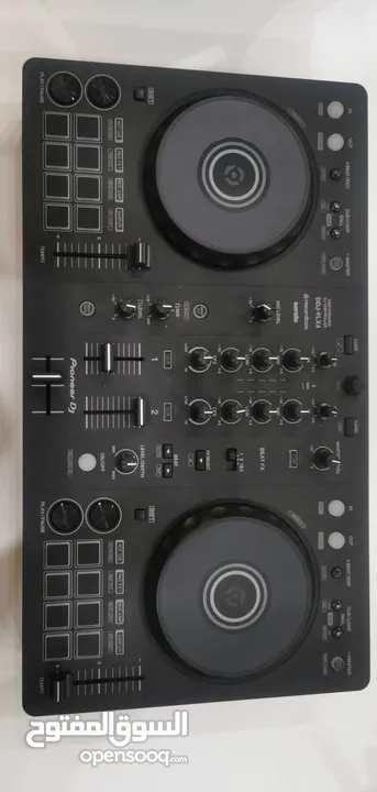 Pioneer DJ-DDJ Flx4 2 decks