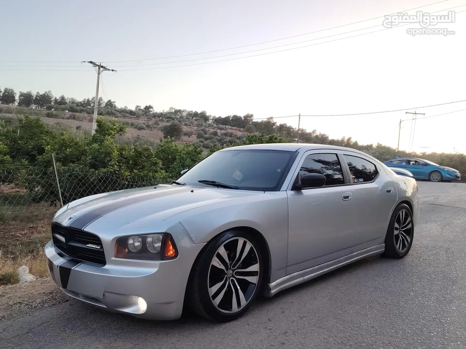 دودج تشارجر 2009 للبيع او للبدل للتغير مميزه جدا كت srt  محرك 3500