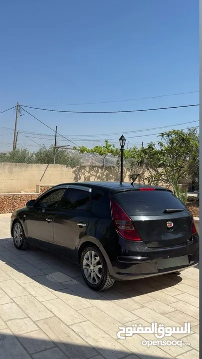 هونداي i30 2008 بنزين 1.6 فل كامل مع فتحة اصلية ايد اولى