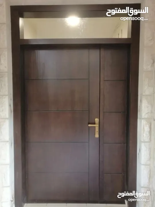 نشتري جميع انواع شبابيك ابواب المنيوم وابواب خشب