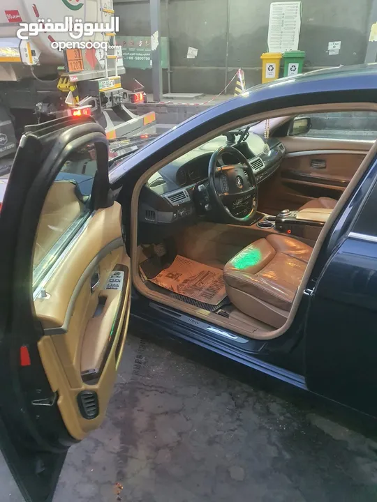 سيارة للبيع BMW 750 Li موديل 2007 أعلى مواصفات كاش فقط بسعر 6500 دينار قابل للتفاوض بعد المعاينة