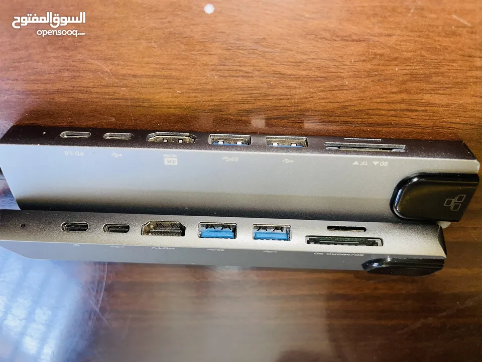 iPhone 12 promax 256 بطارية 87 شاشتو فيها شعر والضهر من عند الكاميرات مشعور الجهاز بحالة ممتازة