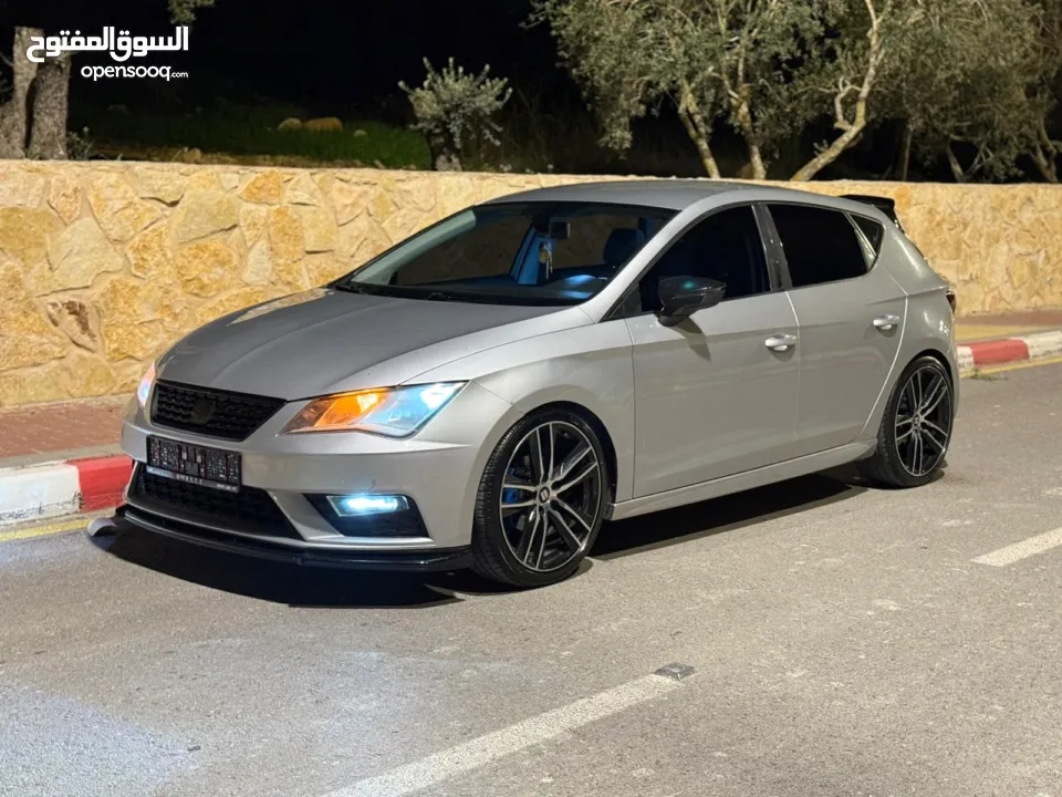 سيات ليون 2018 للبيع