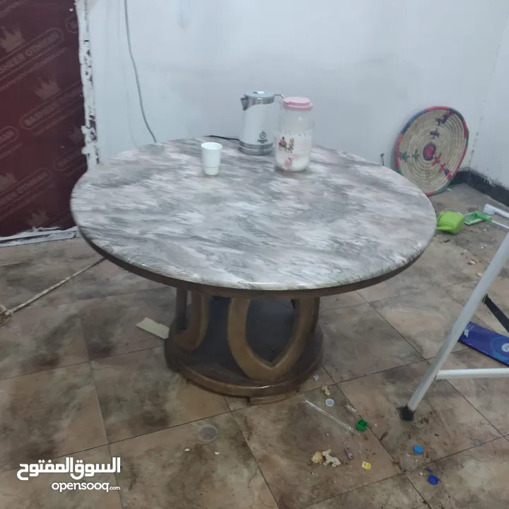 ميز طعام مرمر دائري  بدون كراسي