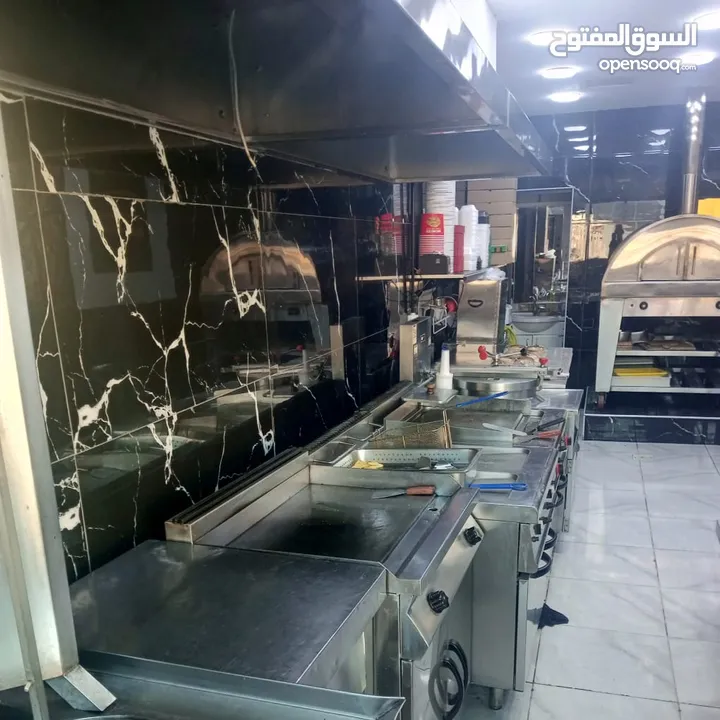 مطعم للبيع مجهز بل كامل شاورما بروستد سناك بيتزا