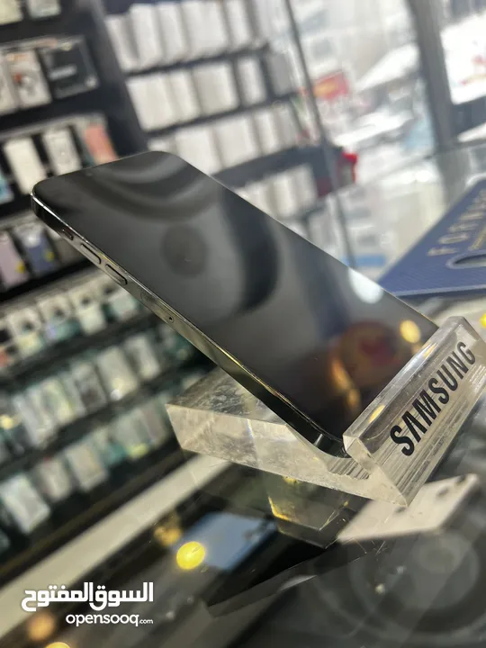 iPhone 13 Pro Max 256GB بطارية 94%  الجهاز وكالة مش مفتوح ولا مغير فيه اي اشي  متوفر توصيل  مكفول