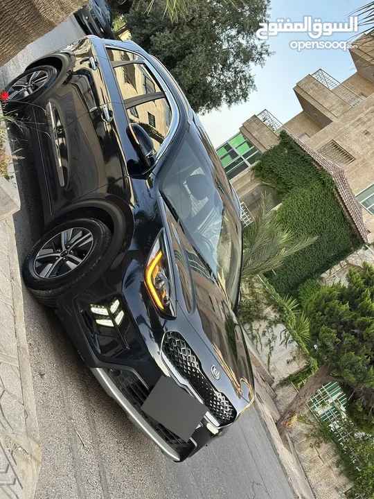 كيا نيرو هايبرد 2020 تورنج فل الفل كاش او اقساط غرفه مميزه لون خمري فتحه