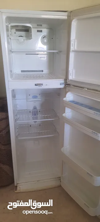 ثلاجات وجلاية