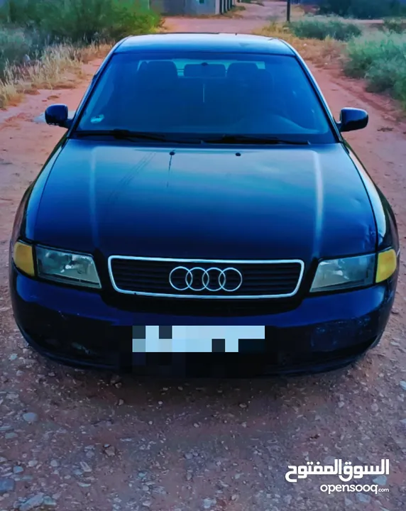Audi A4   تواصل ع الوتساب