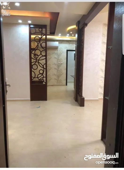 شقة للبيع في مدينة نابلس - اول شارع تل قرب محلات السيد تقريبا وصيدلية اوكسجين