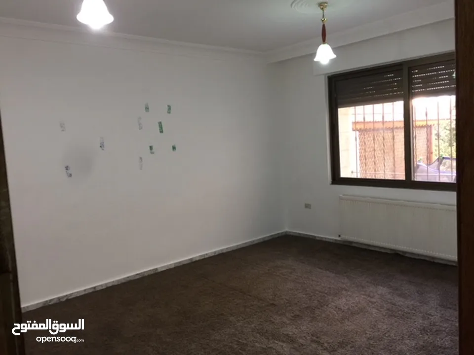 شقة طابقية سوبر ديلوكس 375 مرج الحمام   Super Clean Luxurious Apartment 375 SQM Marj Al Hammam