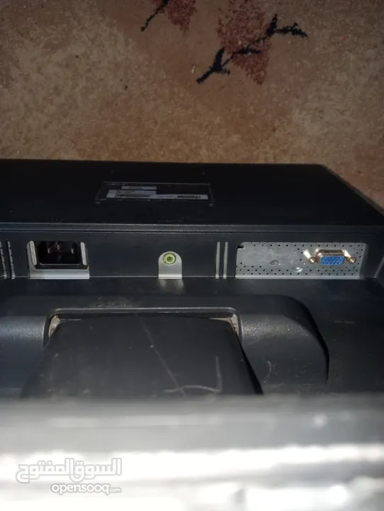 موجود جهاز كمبيوتر مكتبي مع شاشه و بلاي ستيشن 3 مهكره مع ايتين وجهاز كمبيوتر مع شاشه توصيل مجاني