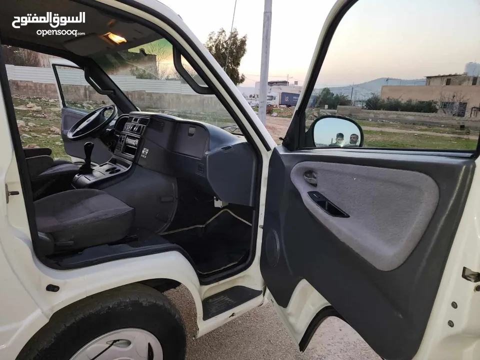 باص مرسيدس