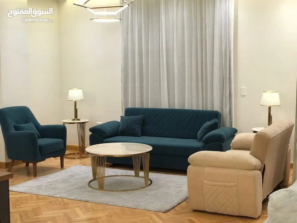 Luxurious Apartment For Rent شقة فاخرة للإيجار