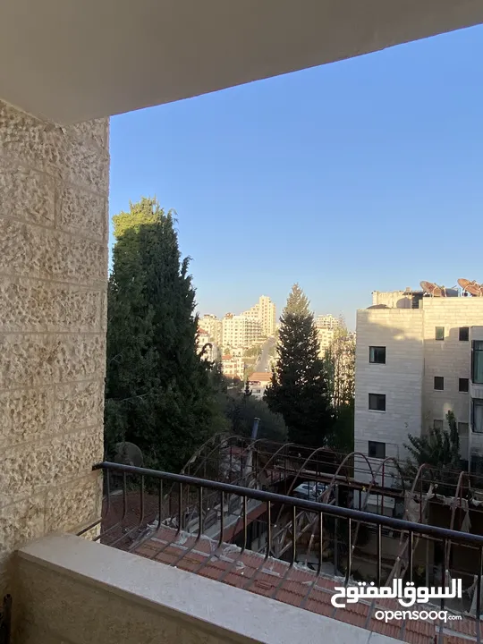 شقة في الماصيون